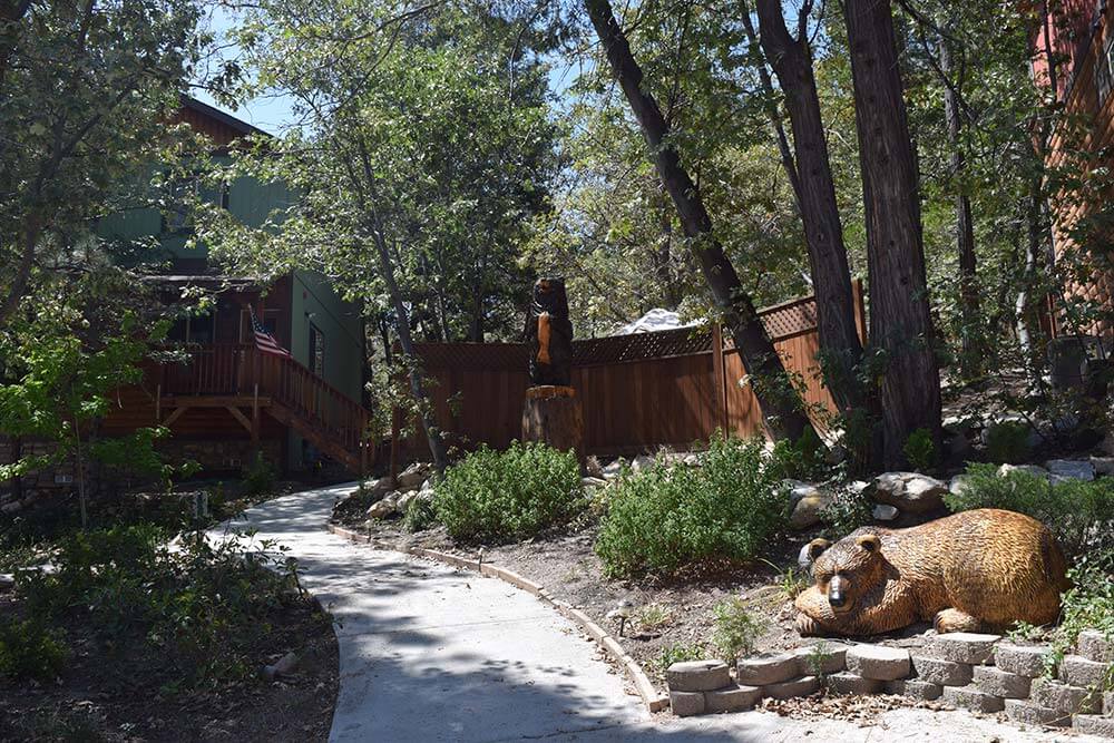 Serenity Lodge Photo Gallery & Virtual Tour Lake Arrowhead California