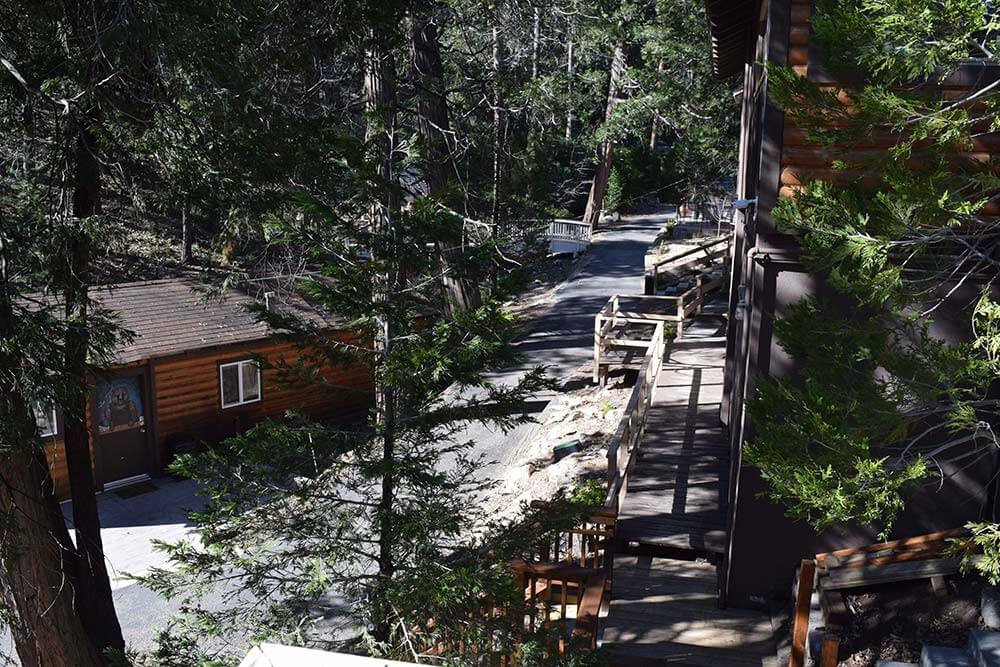 Serenity Lodge Photo Gallery & Virtual Tour Lake Arrowhead California